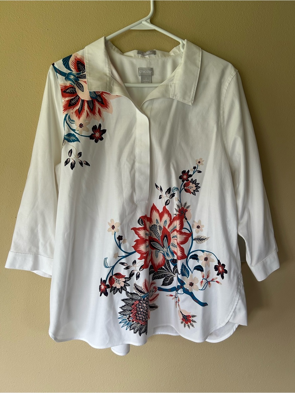 Chico's | No-Iron White Floral Blouse